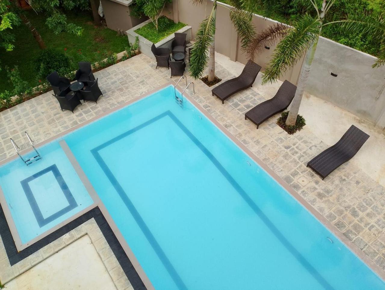 Malindu Yala Gate Hotel Tissamaharama Buitenkant foto